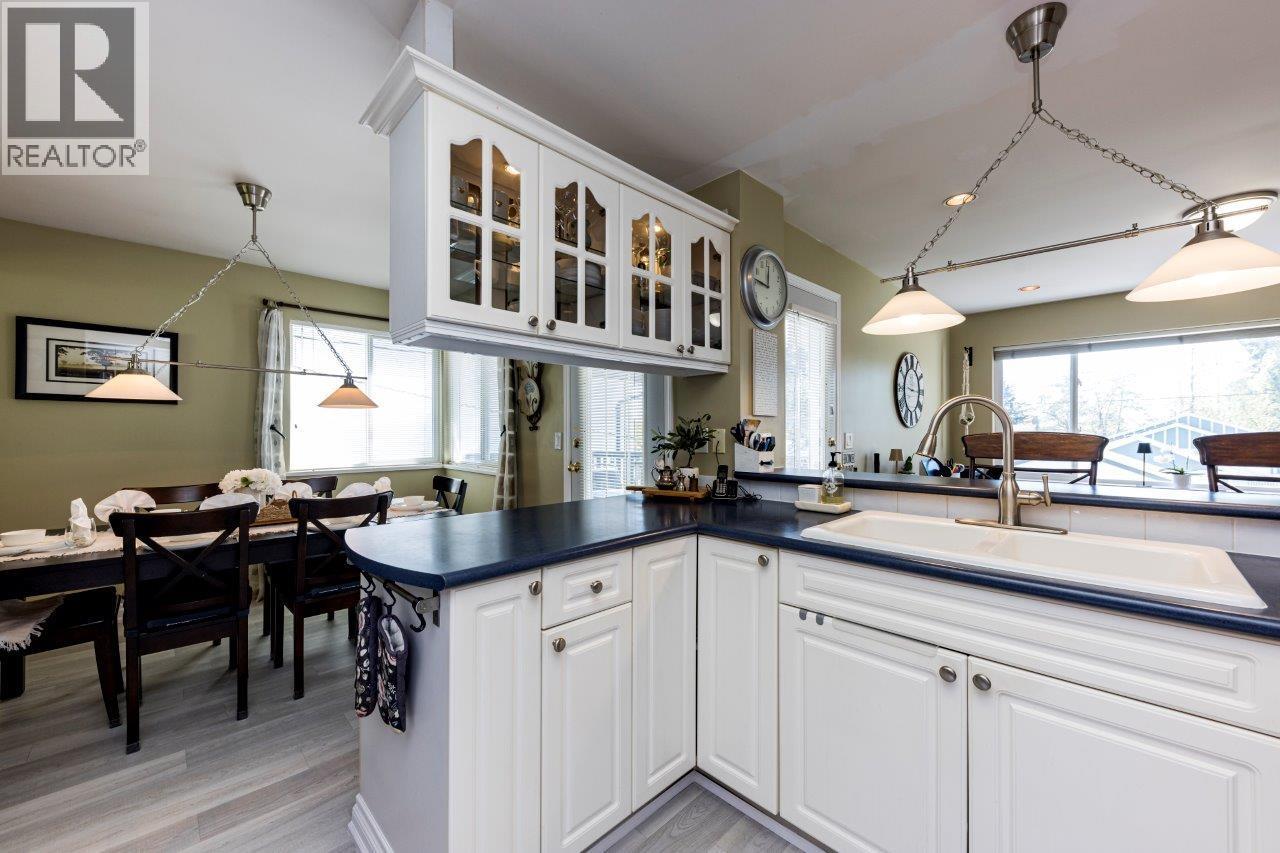 895 E 12th Street, North Vancouver, British Columbia  V7L 2L2 - Photo 9 - R3116069