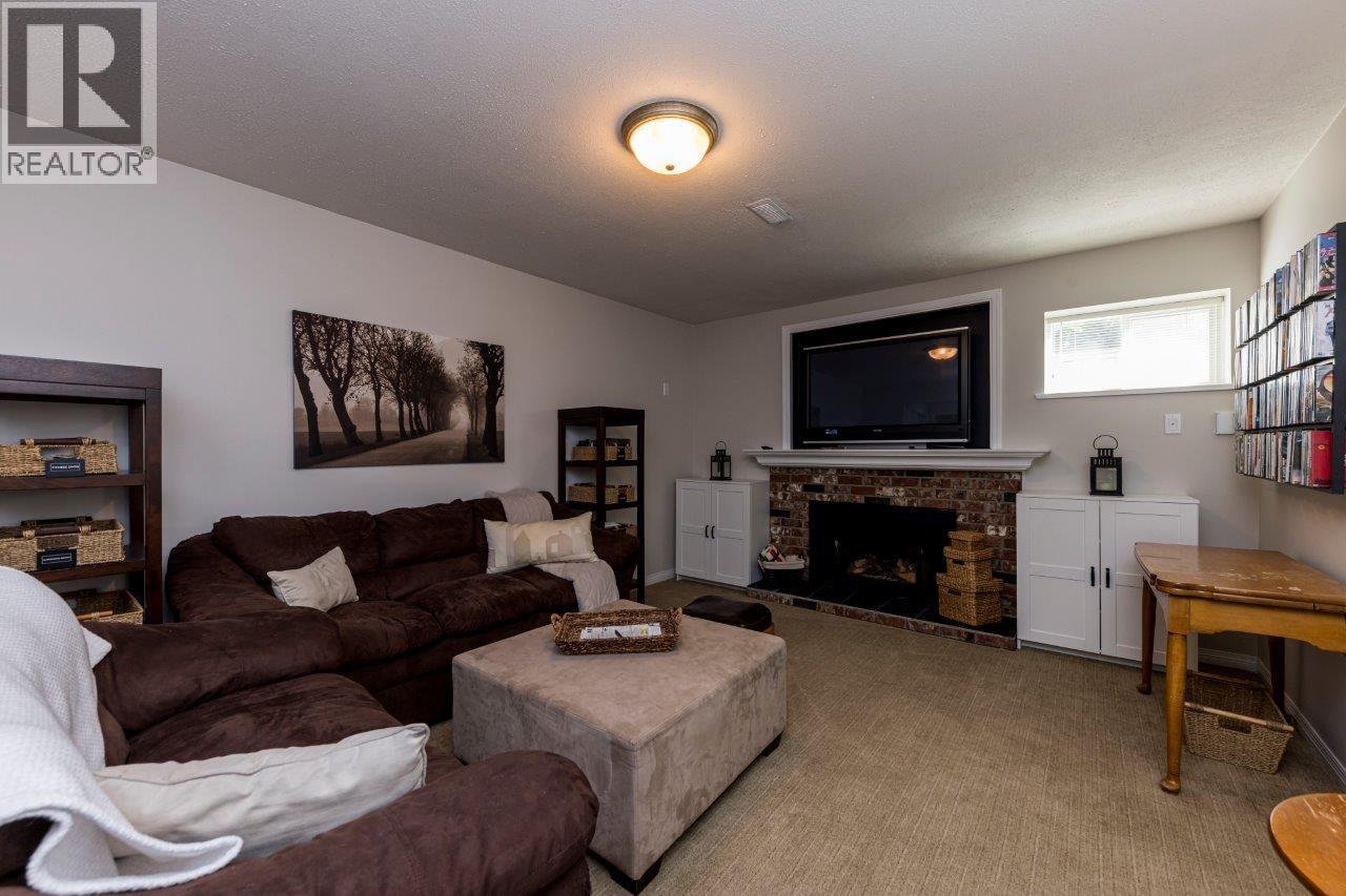 895 E 12th Street, North Vancouver, British Columbia  V7L 2L2 - Photo 21 - R3116069