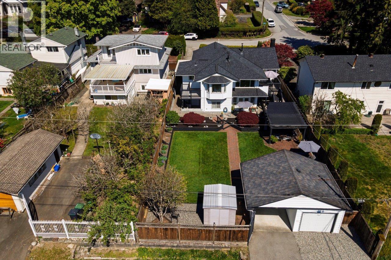 895 E 12th Street, North Vancouver, British Columbia  V7L 2L2 - Photo 33 - R3116069