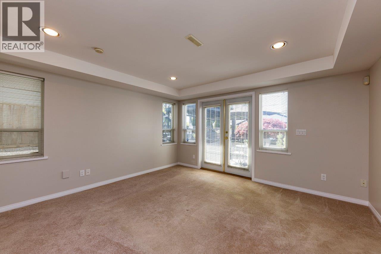 895 E 12th Street, North Vancouver, British Columbia  V7L 2L2 - Photo 25 - R3116069