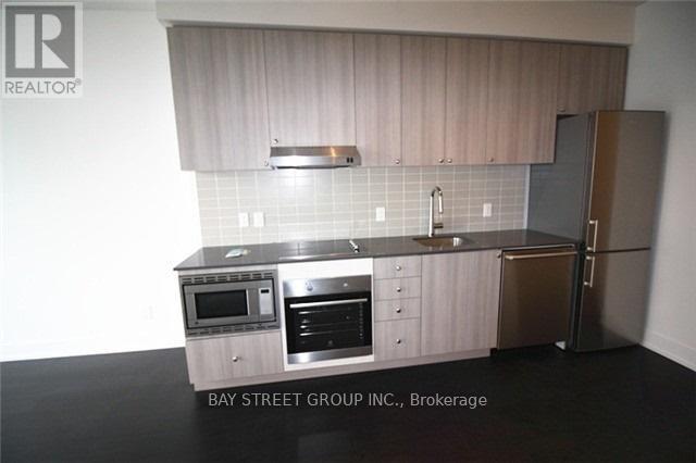 607 - 7 Kenaston Gardens, Toronto, Ontario  M2K 1G7 - Photo 3 - C13049612