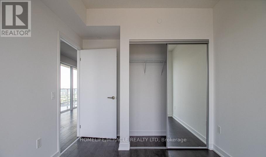 2704 - 50 O'neill Road, Toronto, Ontario  M3C 0R1 - Photo 12 - C13049660