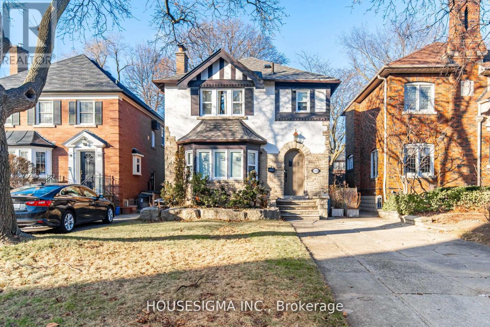 110 WEMBLEY ROAD, Toronto, Ontario