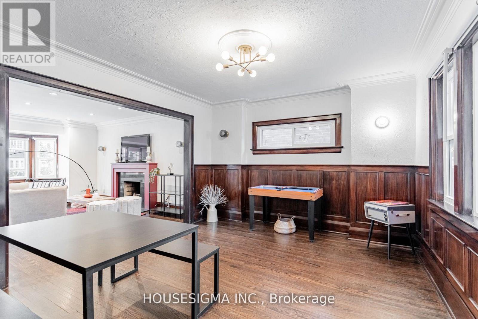 110 Wembley Road, Toronto, Ontario  M6C 2G6 - Photo 10 - C13049692