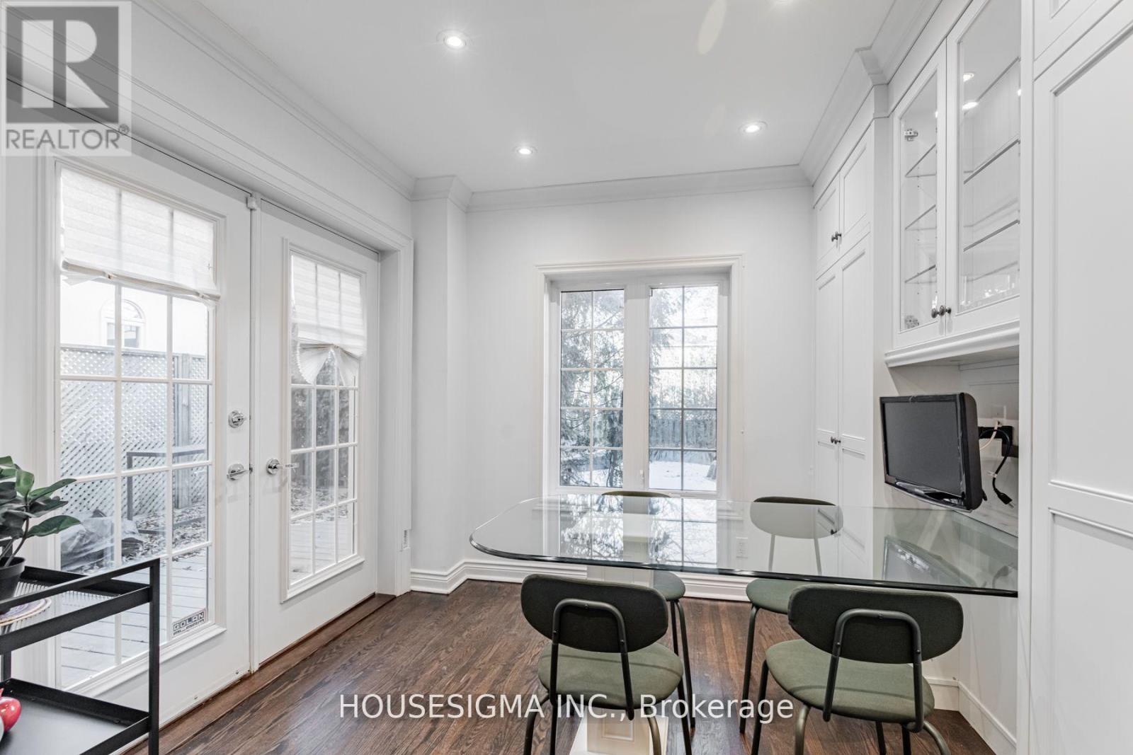 110 Wembley Road, Toronto, Ontario  M6C 2G6 - Photo 15 - C13049692