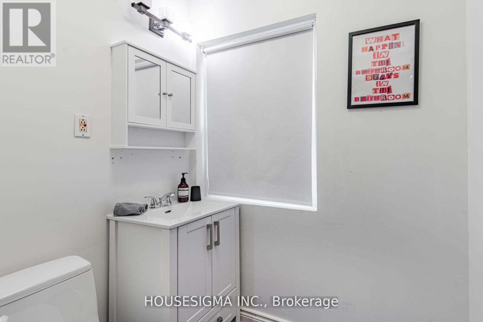 110 Wembley Road, Toronto, Ontario  M6C 2G6 - Photo 21 - C13049692