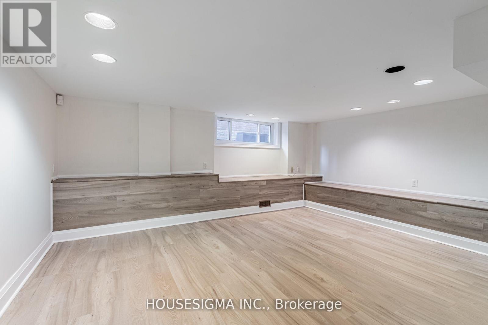 110 Wembley Road, Toronto, Ontario  M6C 2G6 - Photo 29 - C13049692