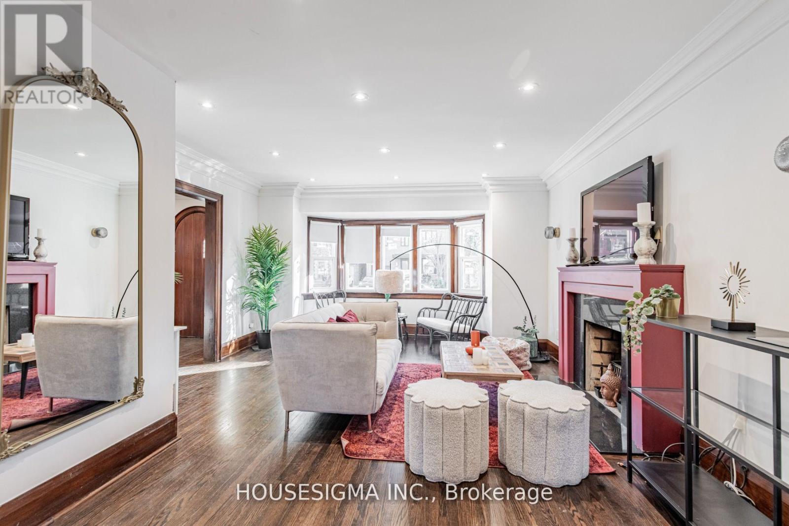 110 Wembley Road, Toronto, Ontario  M6C 2G6 - Photo 7 - C13049692