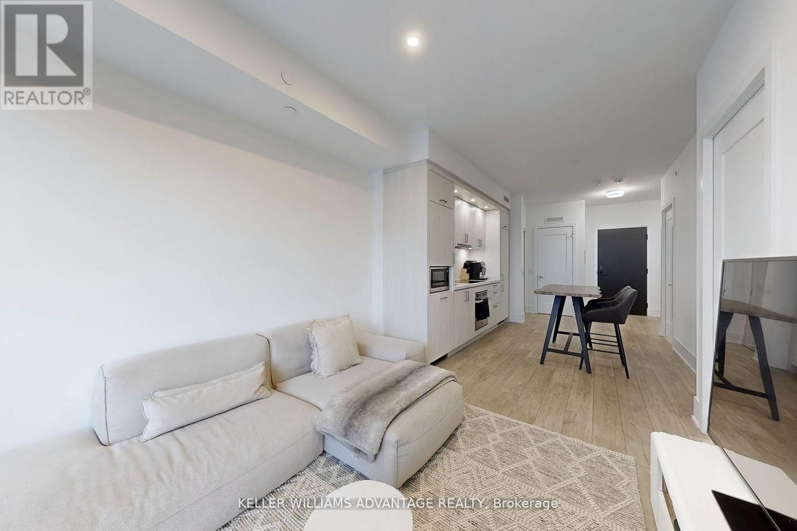 2207 - 470 Front Street W, Toronto, Ontario  M5V 0V6 - Photo 9 - C13049736