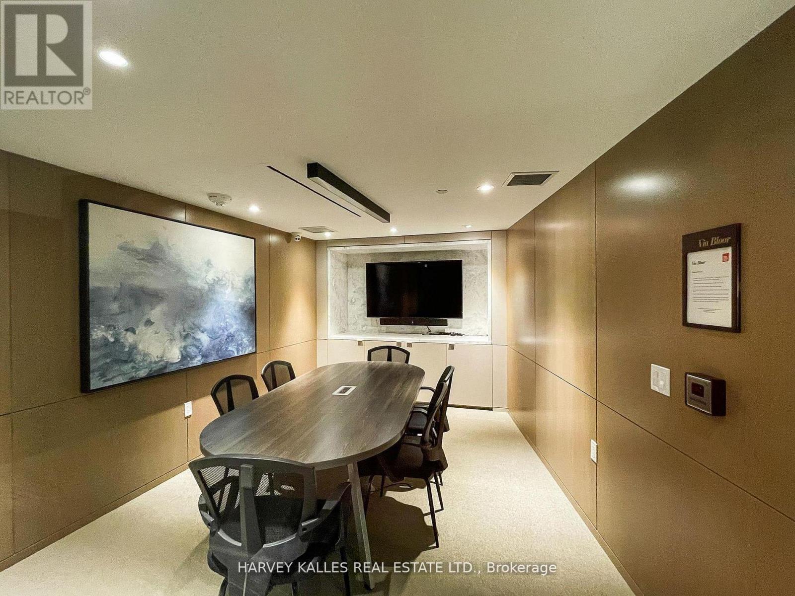 515 - 585 Bloor Street E, Toronto, Ontario  M4W 0B3 - Photo 17 - C13049740