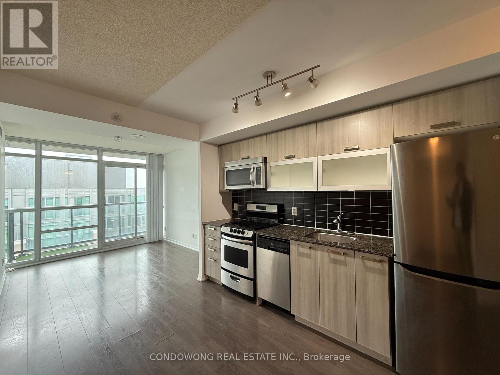 1019 - 68 Abell Street, Toronto, Ontario  M6J 0B1 - Photo 2 - C13049782