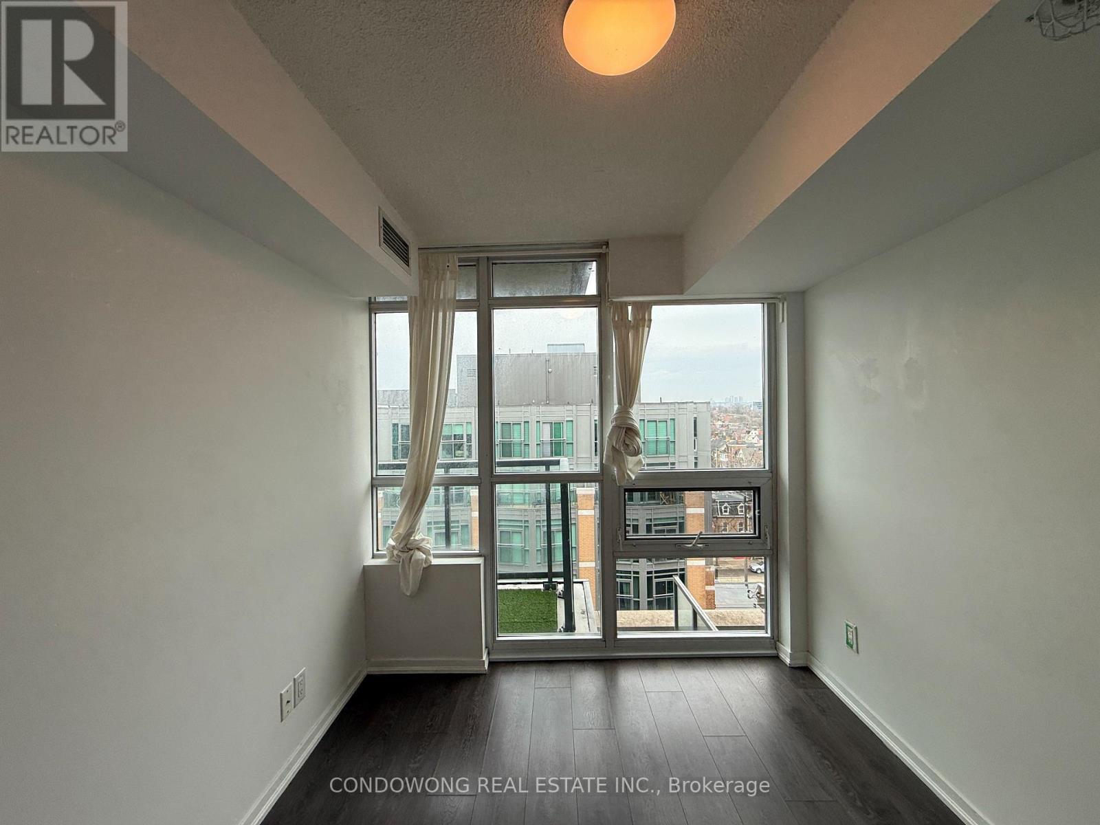 1019 - 68 Abell Street, Toronto, Ontario  M6J 0B1 - Photo 5 - C13049782