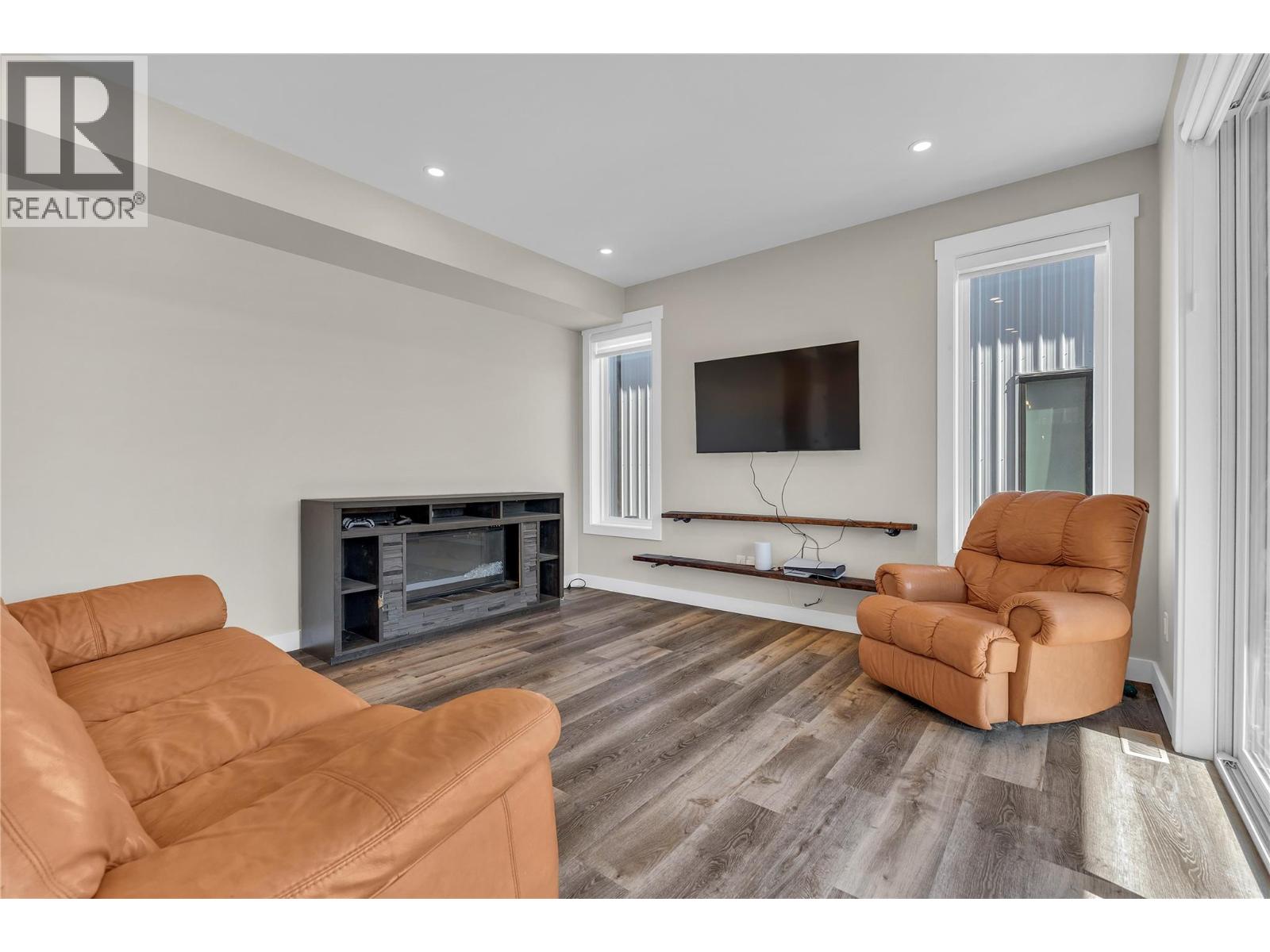 106 Abbey Road, Princeton, British Columbia  V0X 1W0 - Photo 15 - 10379444