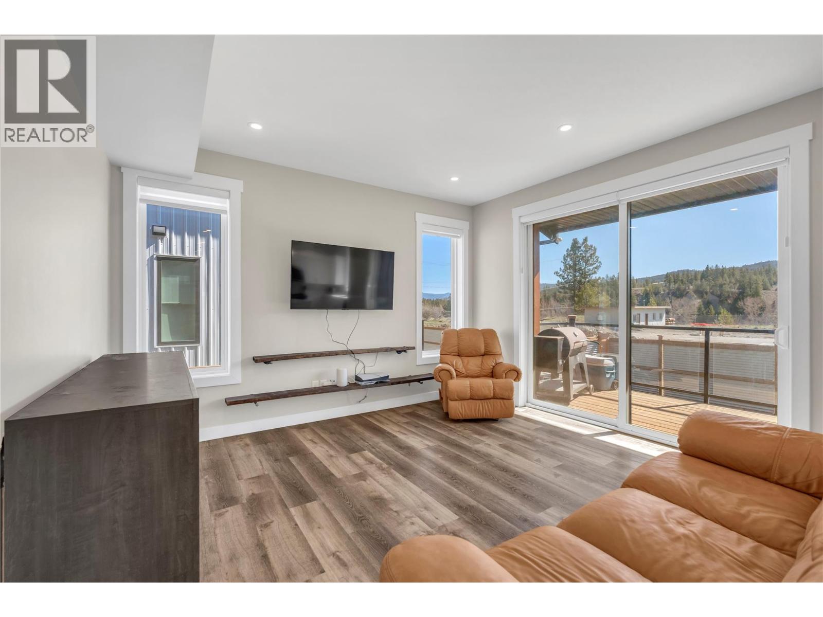 106 Abbey Road, Princeton, British Columbia  V0X 1W0 - Photo 16 - 10379444