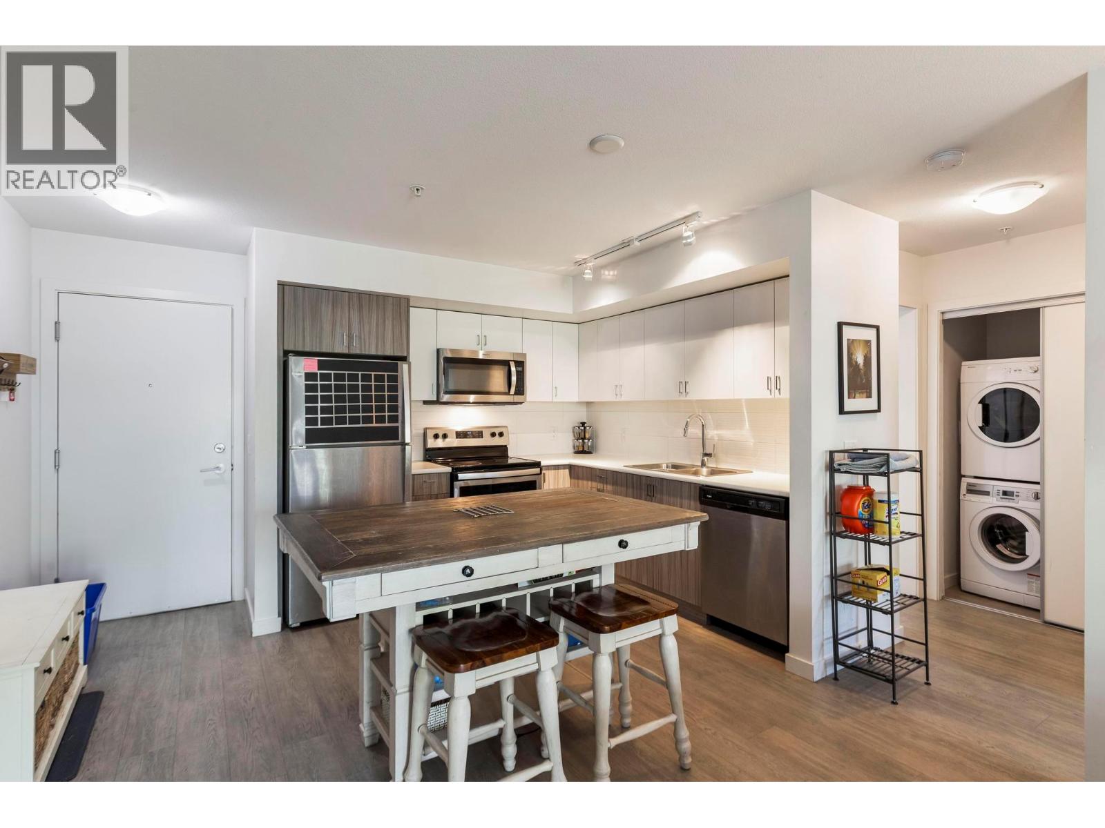 725 Academy Way Unit# 211, Kelowna, British Columbia  V1V 0B4 - Photo 8 - 10385001