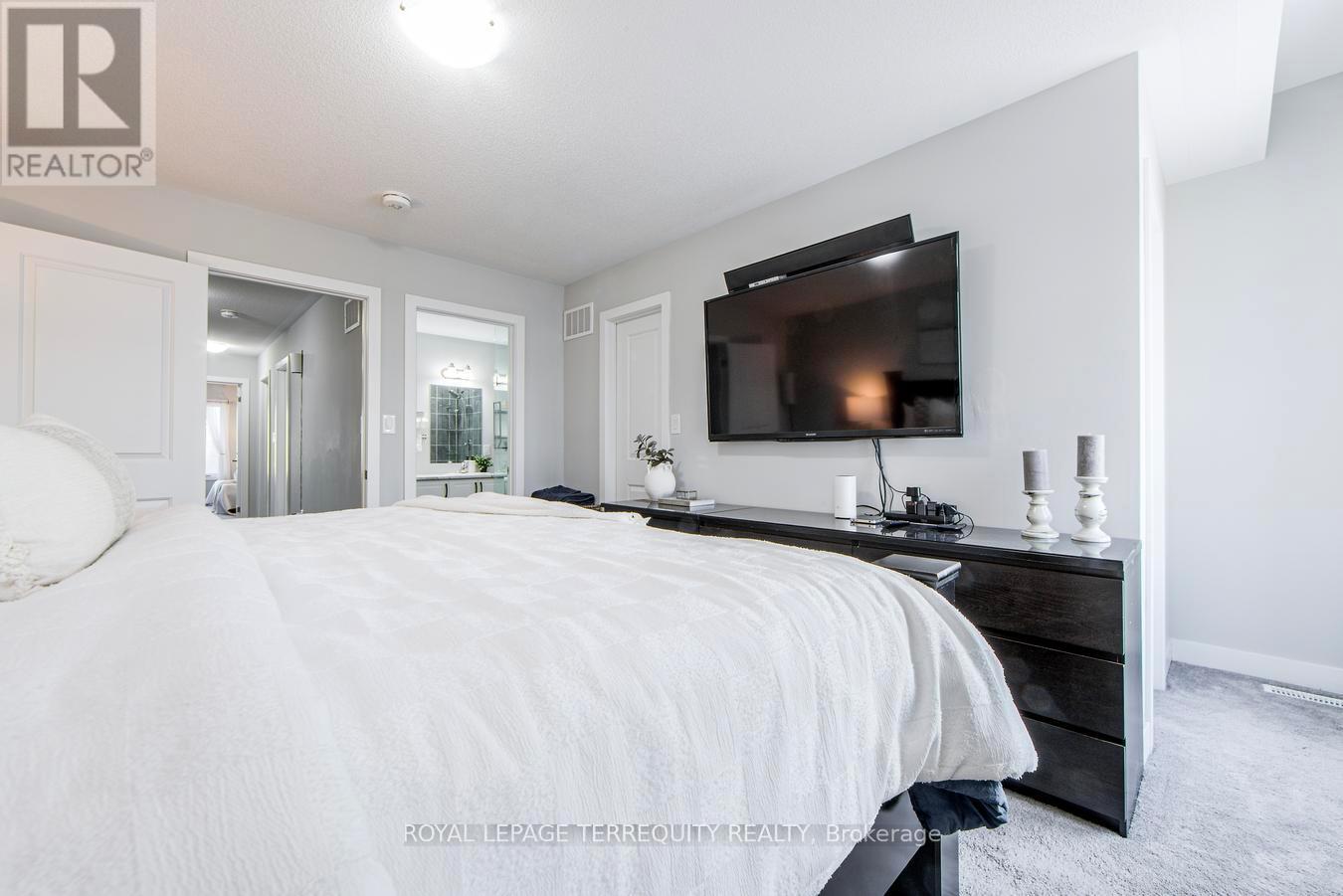 19 Assunta Lane, Clarington, Ontario  L1C 7H3 - Photo 27 - E13049632