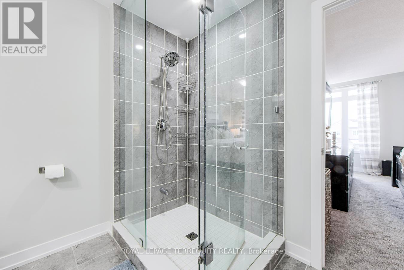 19 Assunta Lane, Clarington, Ontario  L1C 7H3 - Photo 29 - E13049632