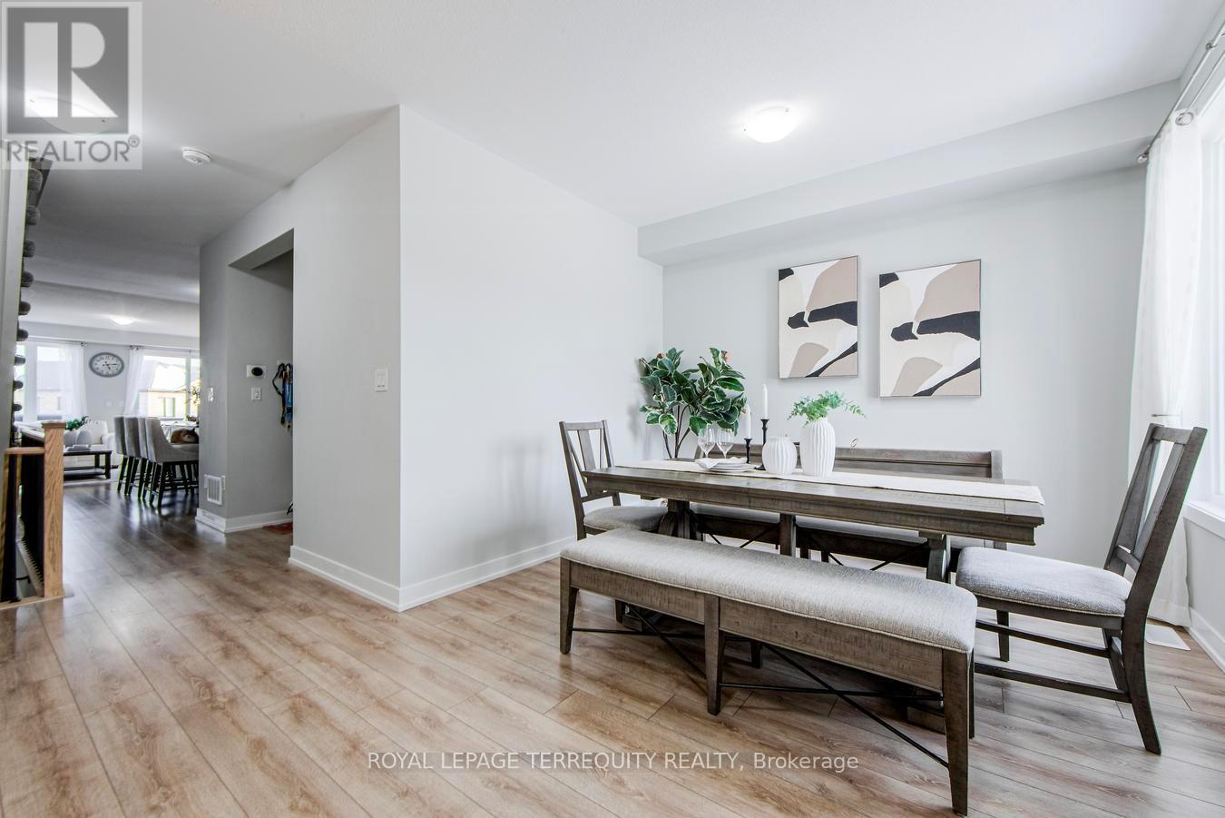 19 Assunta Lane, Clarington, Ontario  L1C 7H3 - Photo 6 - E13049632