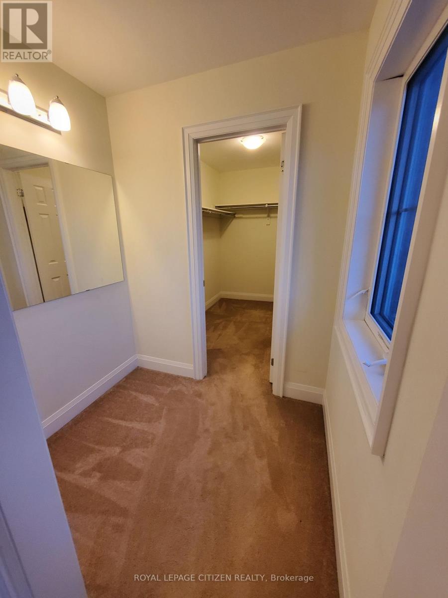 211 Symington Avenue, Oshawa, Ontario  L1L 0J8 - Photo 14 - E13049744