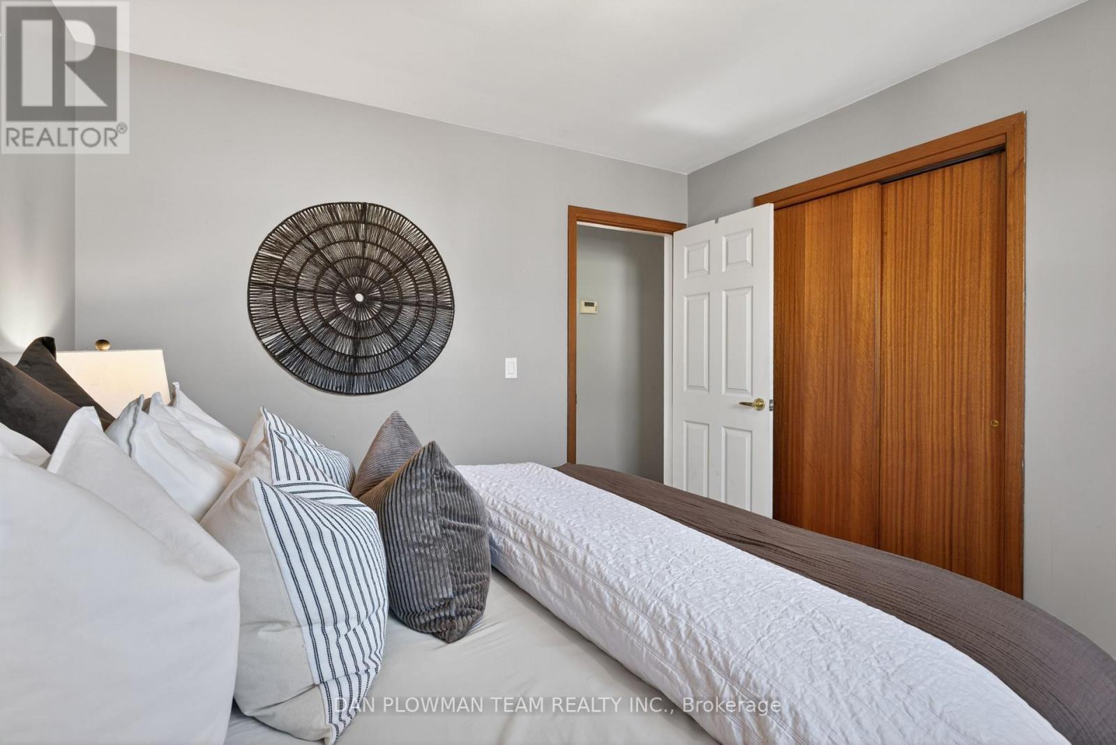 211 Liberty Street N, Clarington (Bowmanville), Ontario  L1C 2M6 - Photo 27 - E13049790