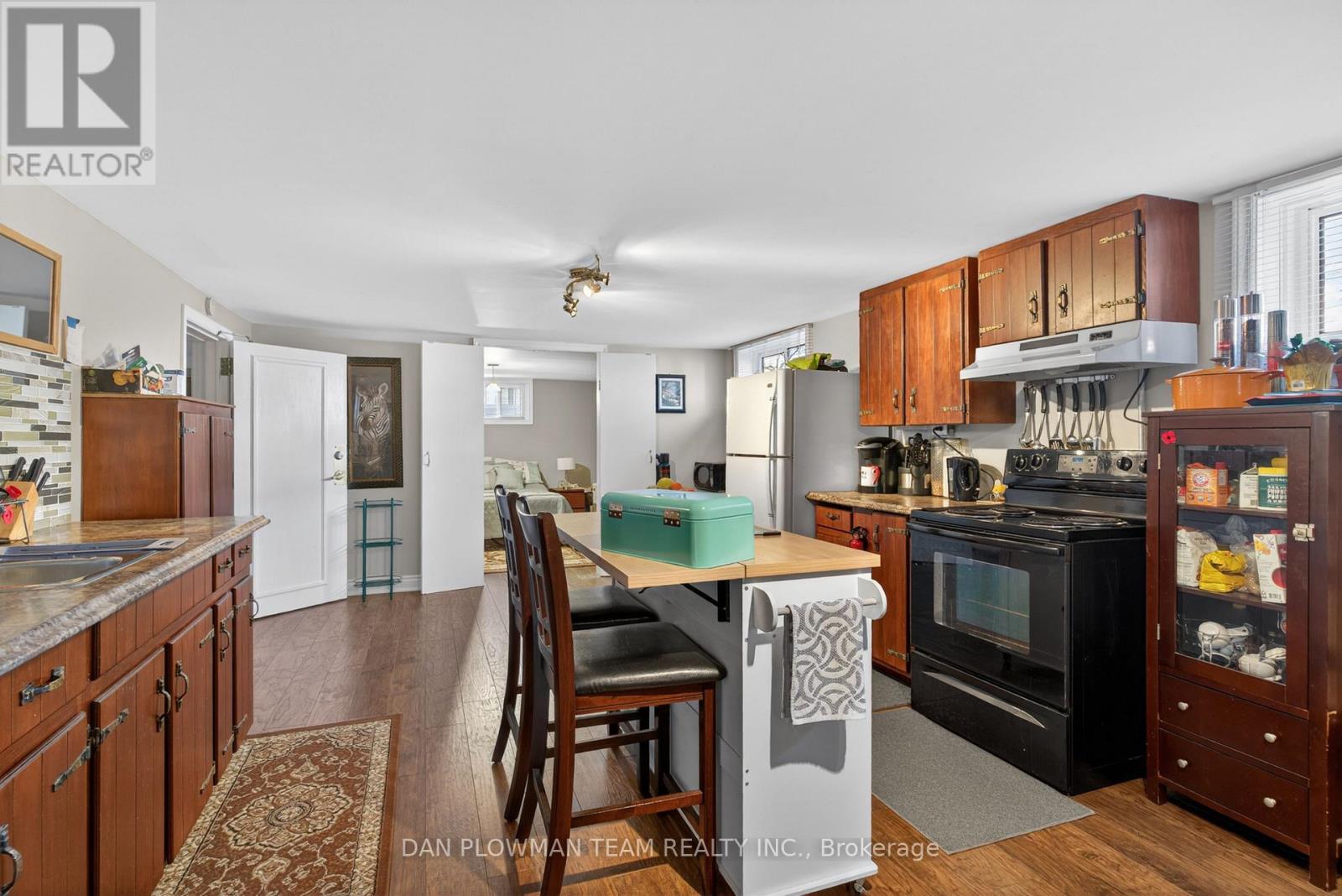 211 Liberty Street N, Clarington (Bowmanville), Ontario  L1C 2M6 - Photo 34 - E13049790