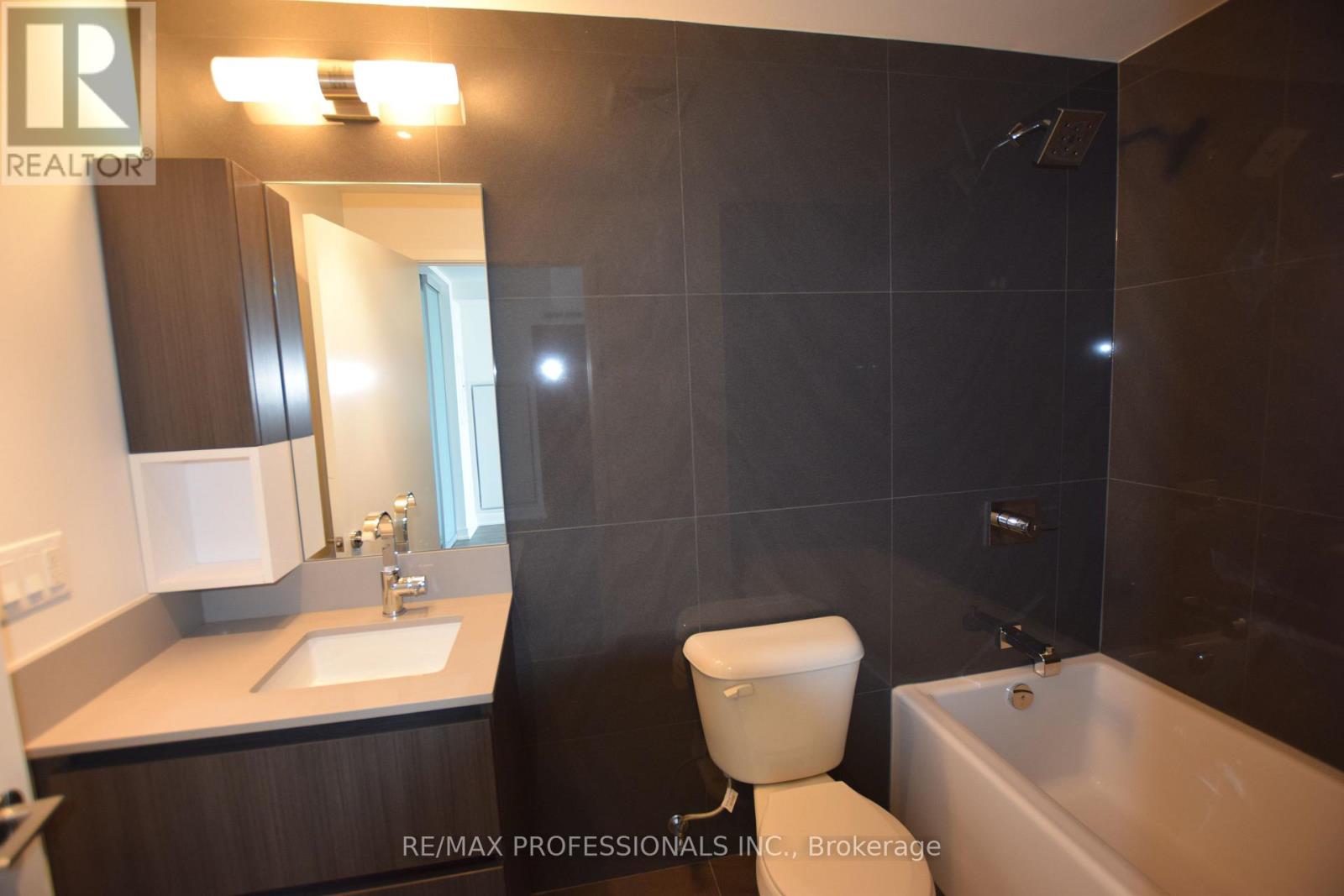 705 - 15 Baseball Place, Toronto, Ontario  M4M 0E6 - Photo 20 - E13049806