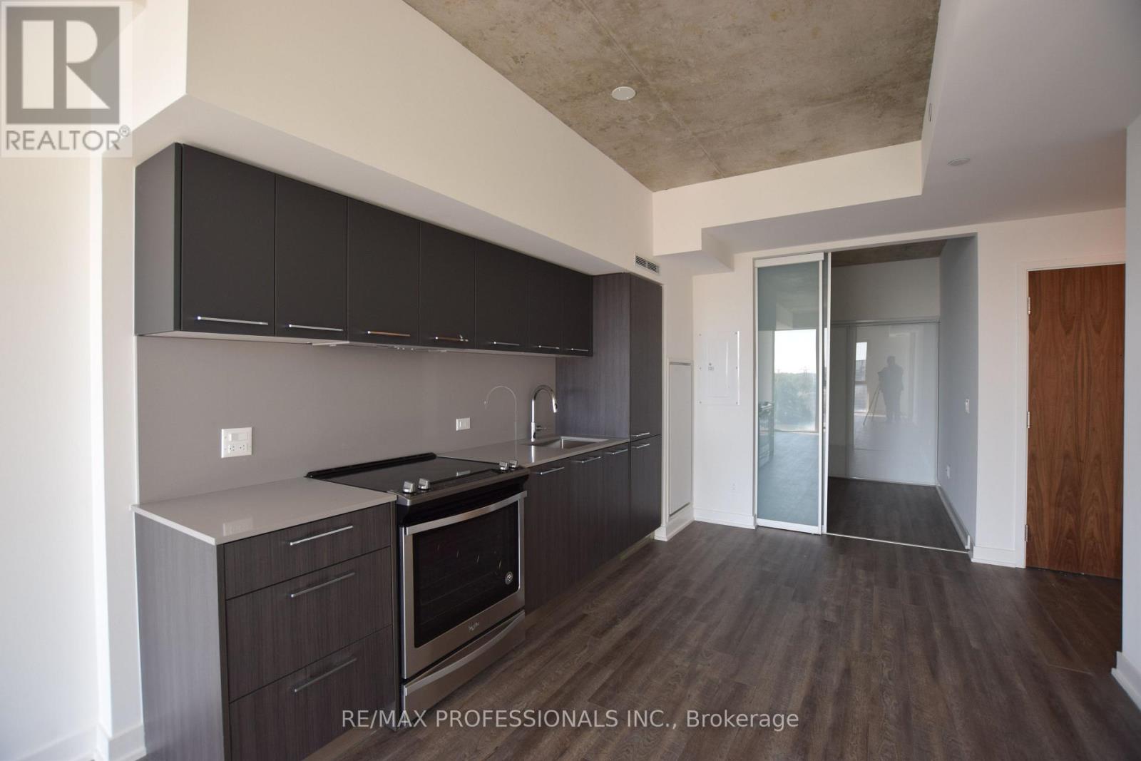 705 - 15 Baseball Place, Toronto, Ontario  M4M 0E6 - Photo 8 - E13049806