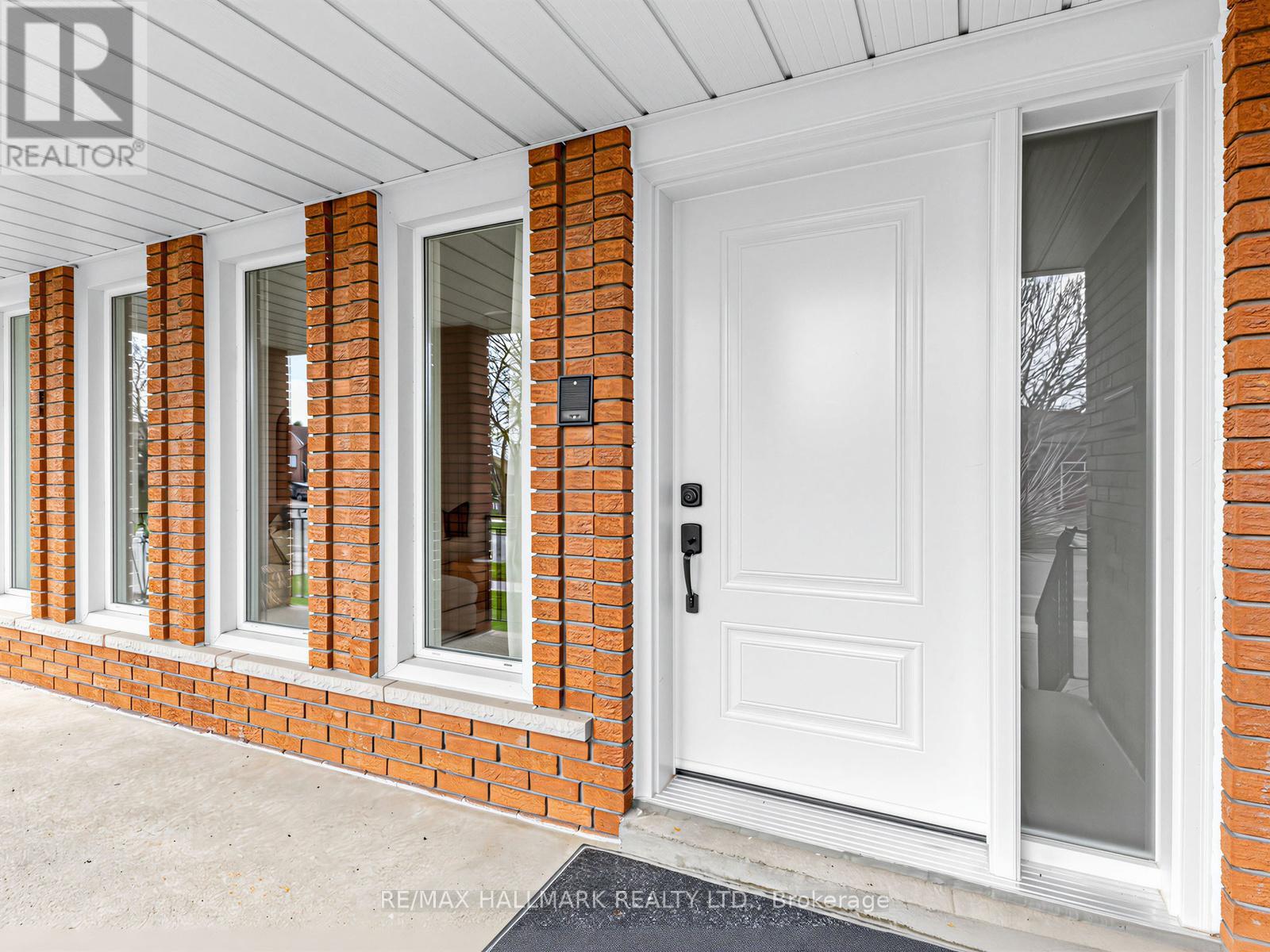 51 Lambeth Square, Toronto, Ontario  M1W 3B3 - Photo 3 - E13049812