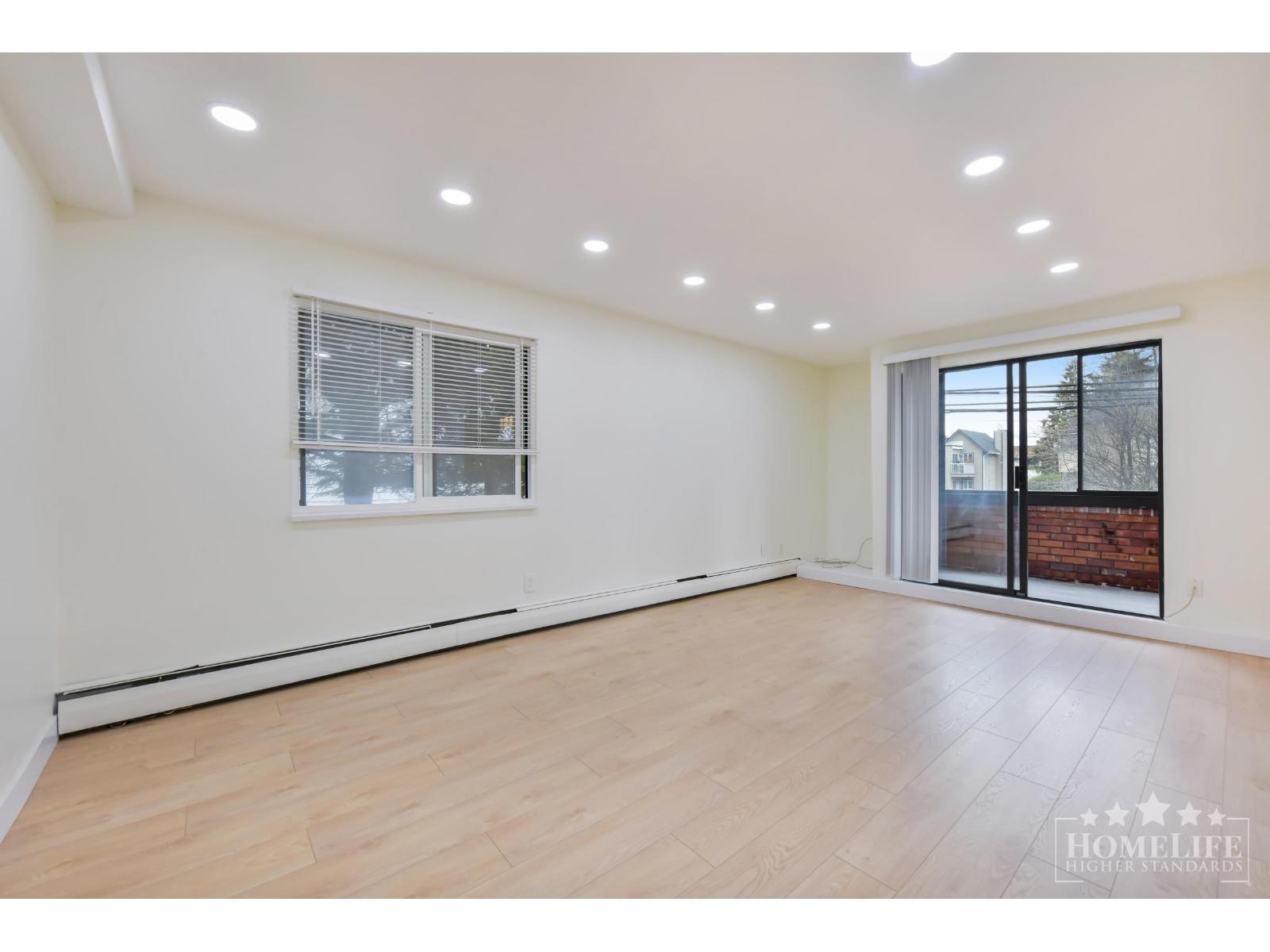 108 1444 Martin Street, White Rock, British Columbia  V4B 3W7 - Photo 6 - R3116230