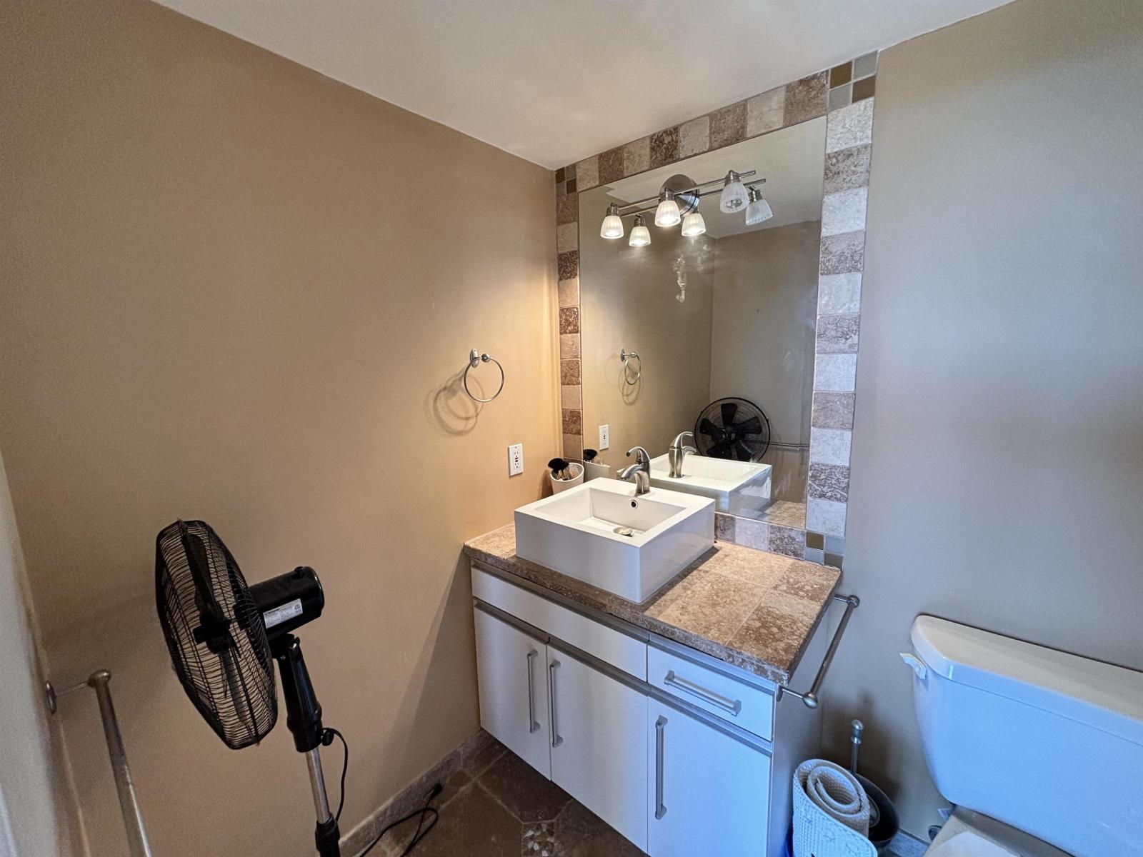 1904 14820 104 Avenue, Surrey, British Columbia  V3R 0V9 - Photo 32 - R3116219