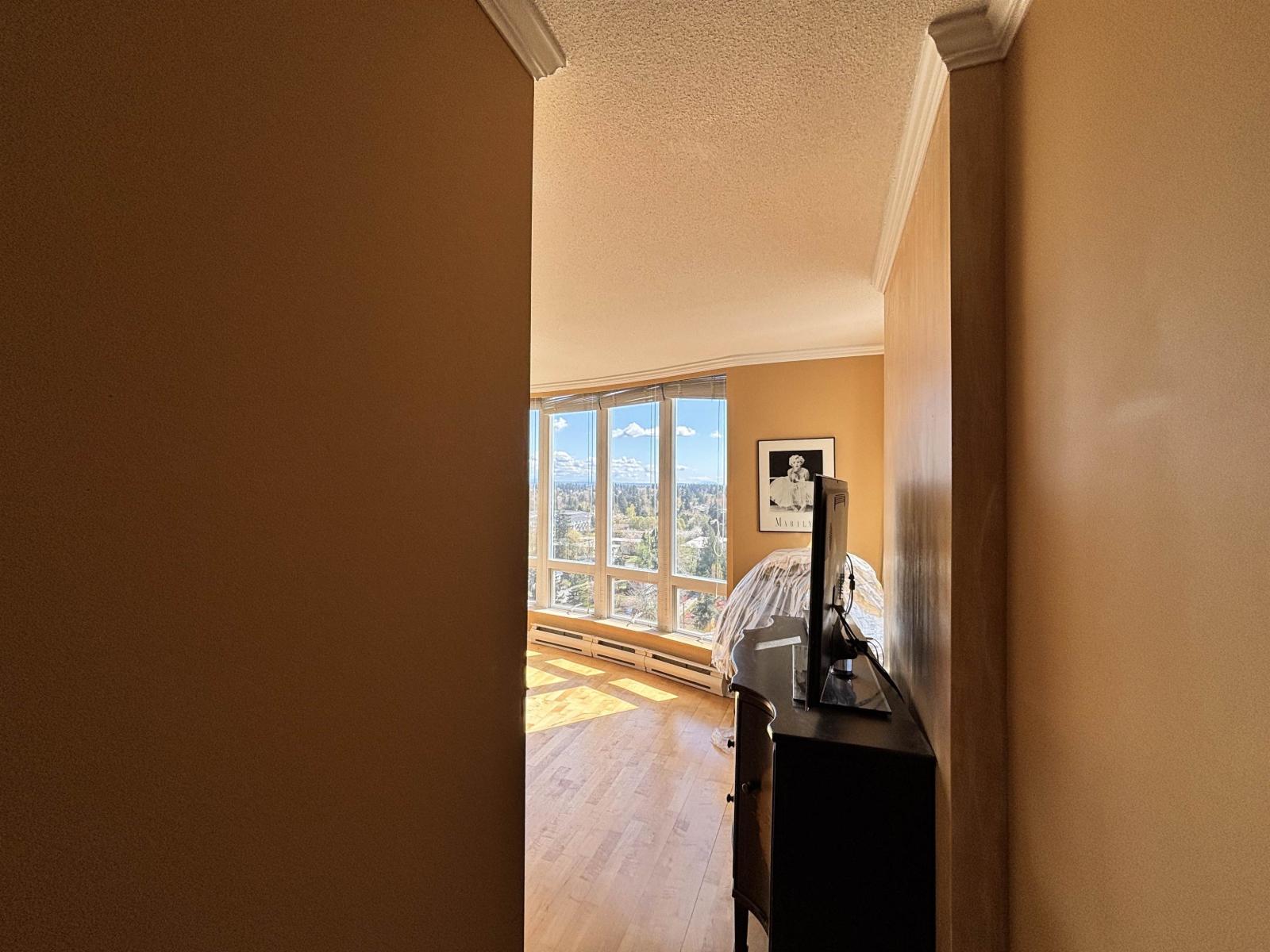 1904 14820 104 Avenue, Surrey, British Columbia  V3R 0V9 - Photo 6 - R3116219