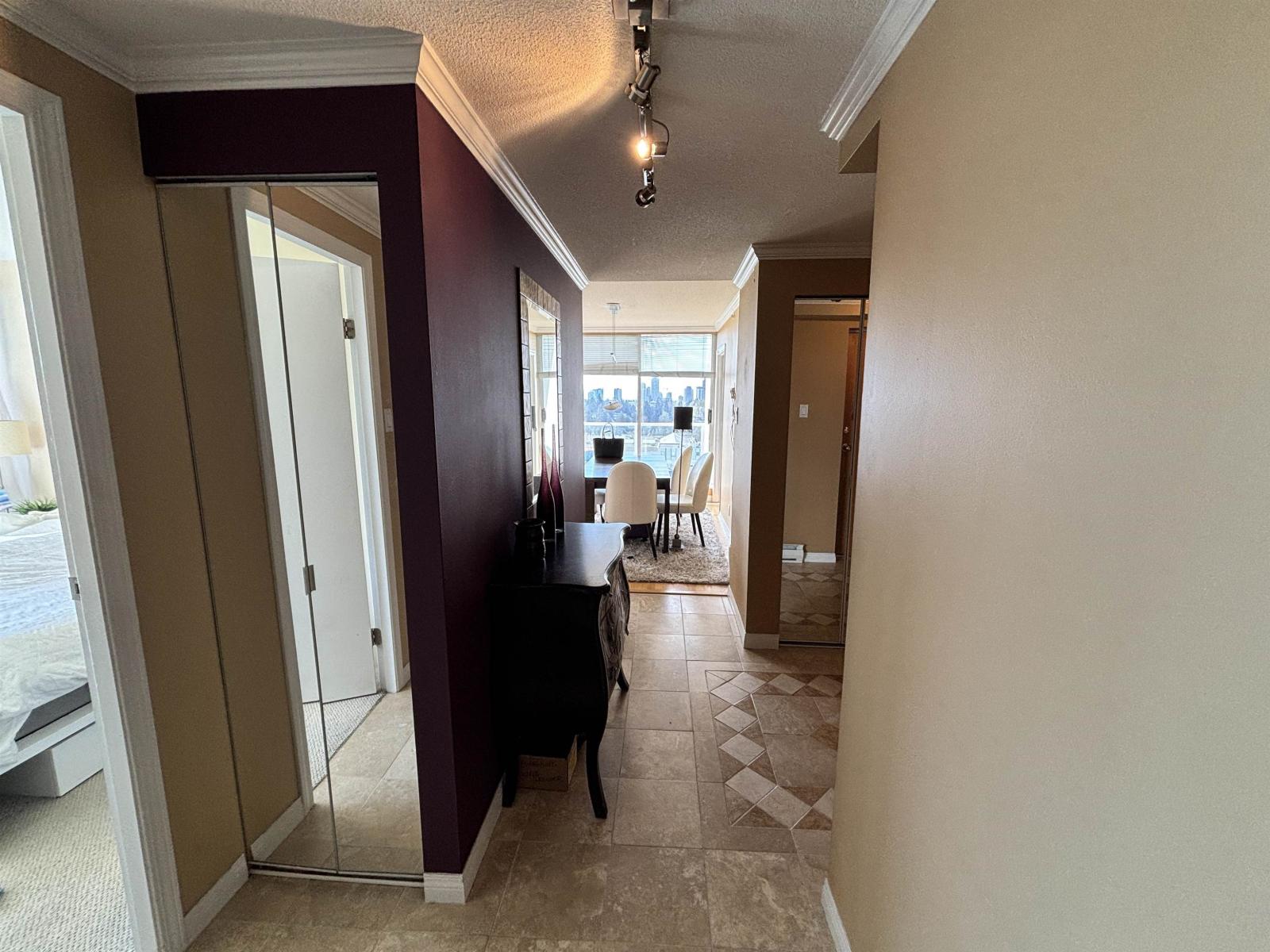 1904 14820 104 Avenue, Surrey, British Columbia  V3R 0V9 - Photo 8 - R3116219