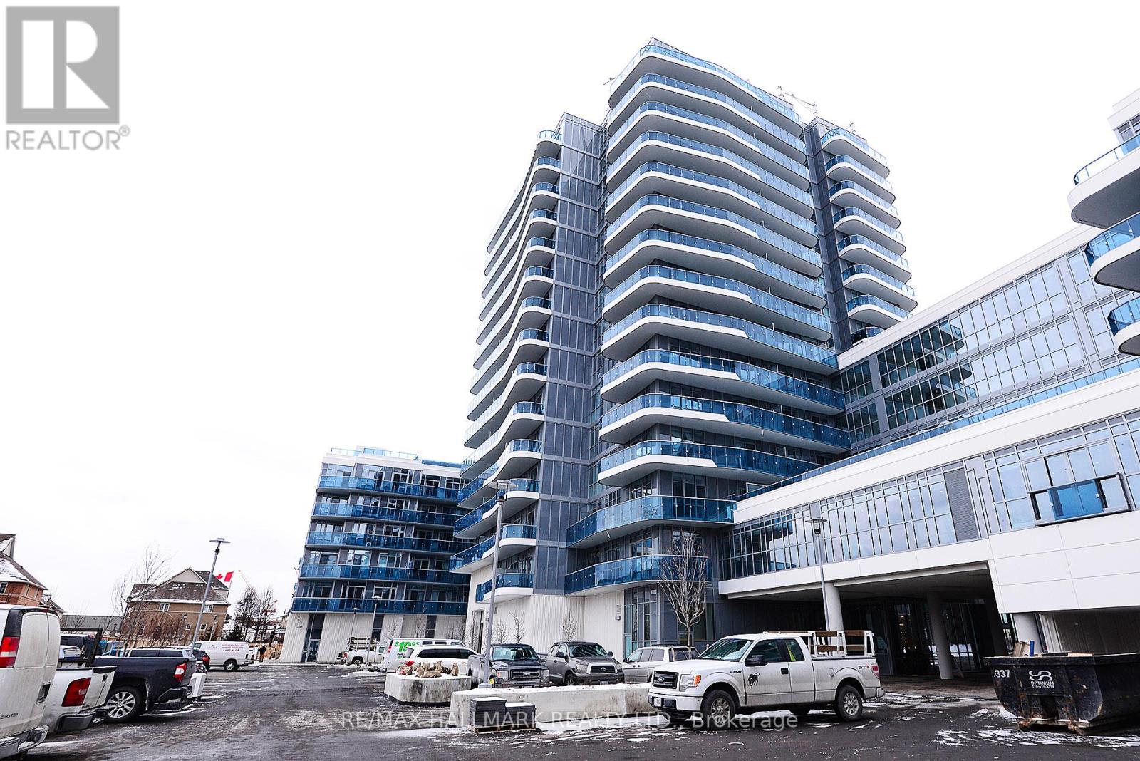 Ph01 - 9471 Yonge Street, Richmond Hill (Observatory), Ontario  L4C 0Z5 - Photo 4 - N13049630