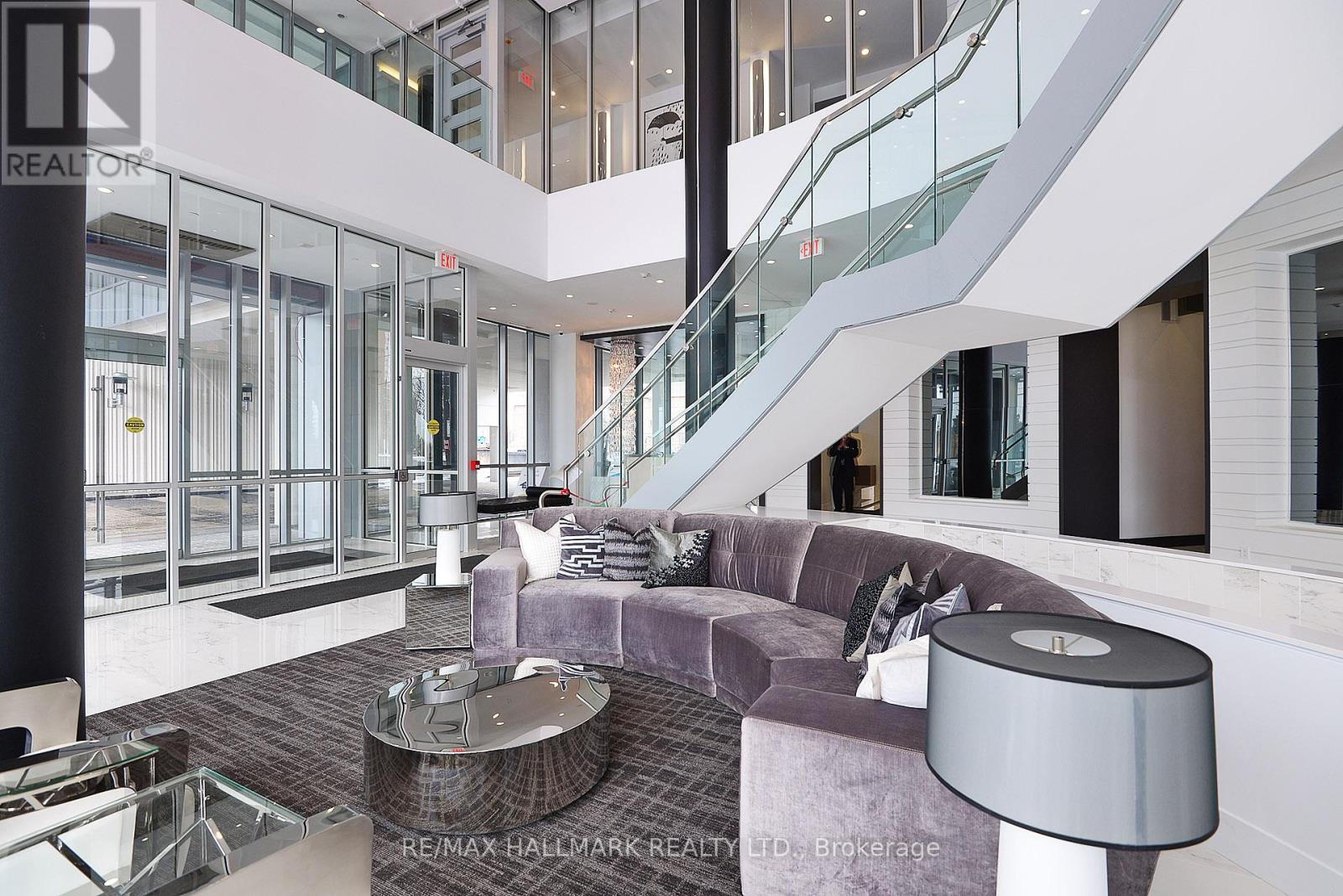 Ph01 - 9471 Yonge Street, Richmond Hill (Observatory), Ontario  L4C 0Z5 - Photo 6 - N13049630