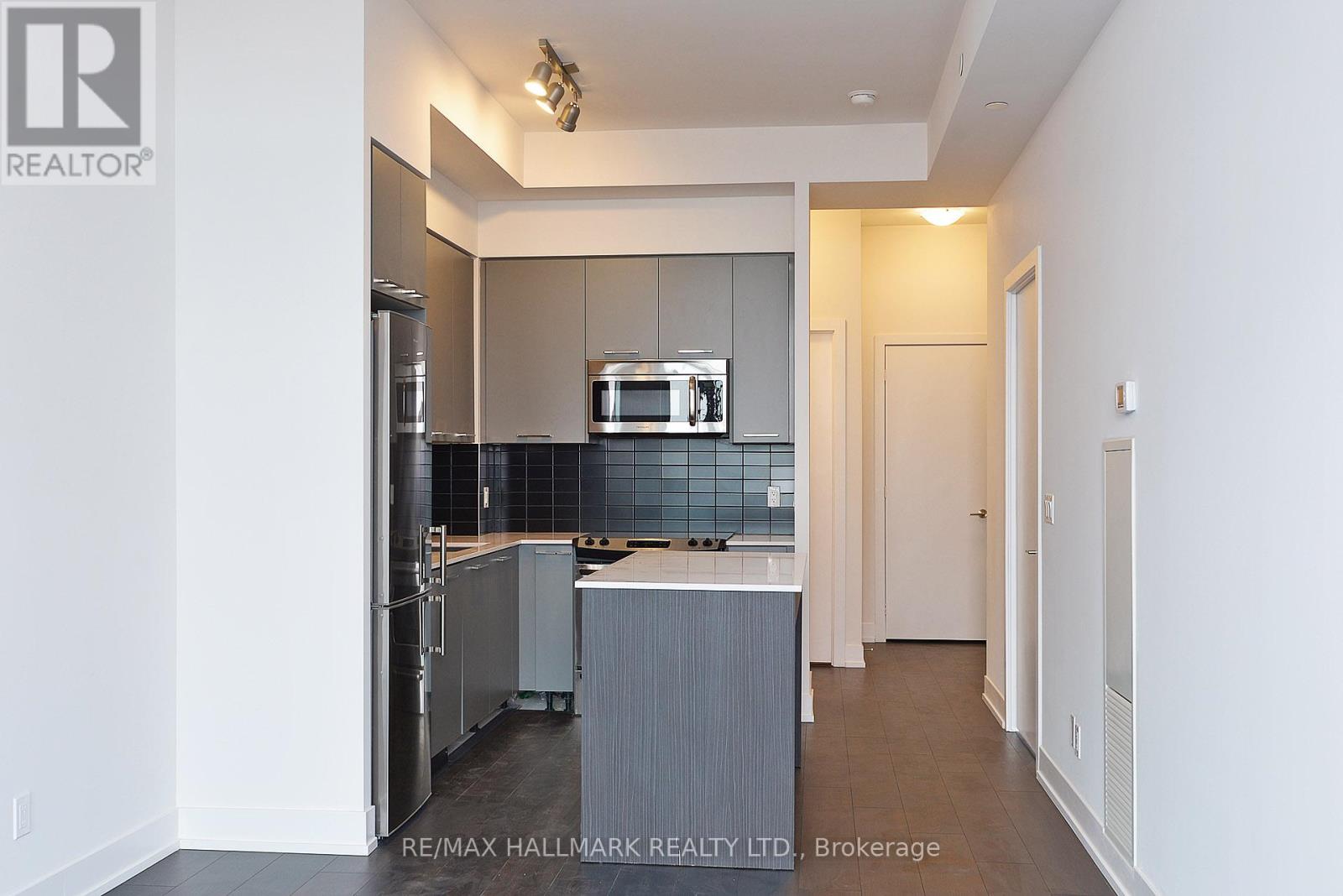 Ph01 - 9471 Yonge Street, Richmond Hill (Observatory), Ontario  L4C 0Z5 - Photo 9 - N13049630