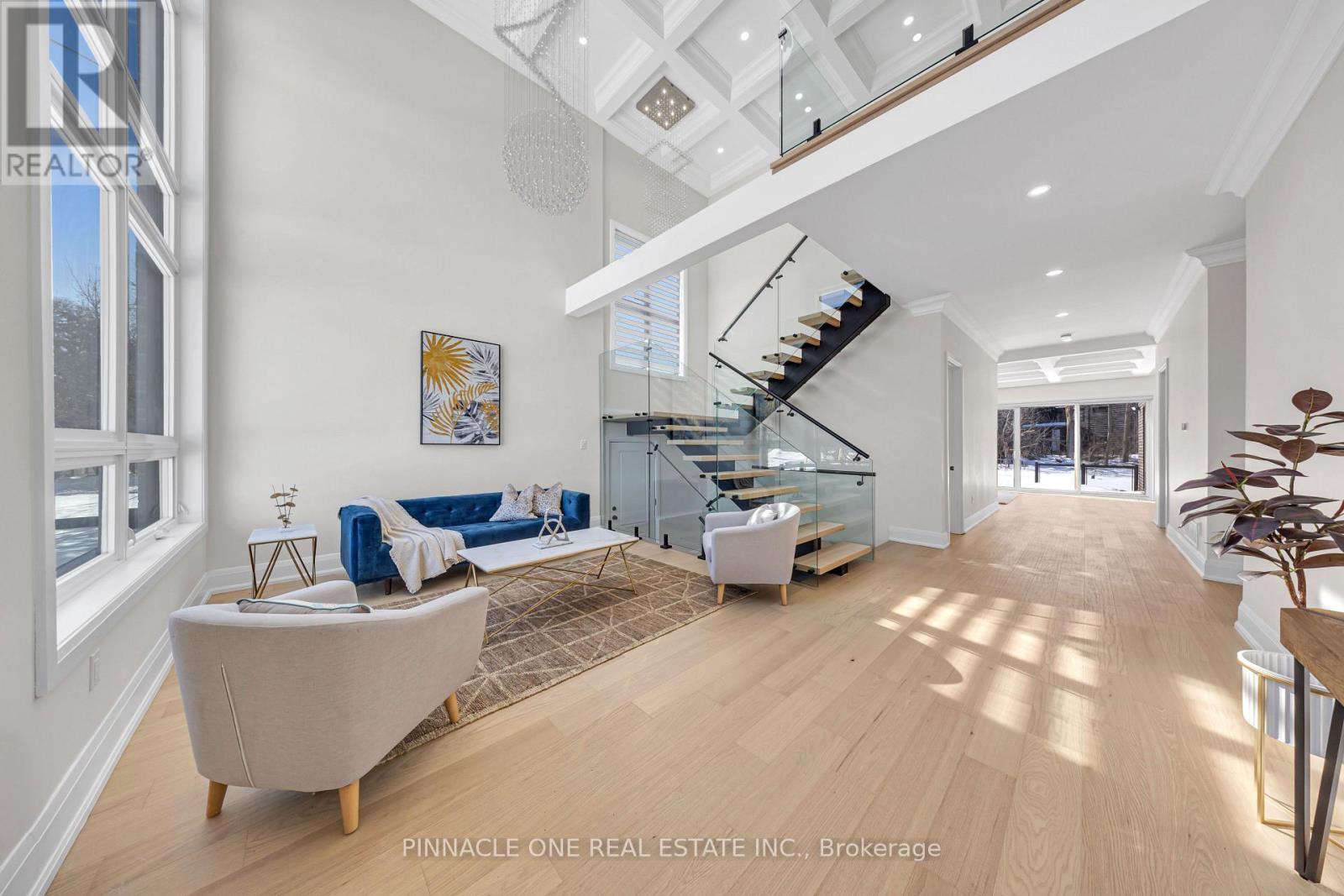 992 Little Cedar Avenue, Innisfil, Ontario  L0L 1W0 - Photo 10 - N13049696