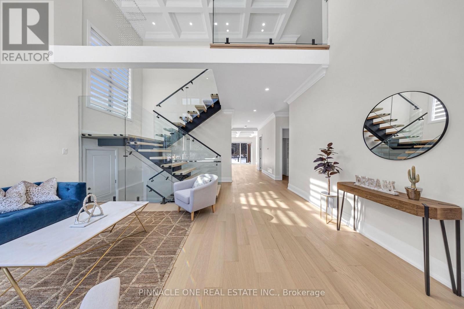 992 Little Cedar Avenue, Innisfil, Ontario  L0L 1W0 - Photo 11 - N13049696