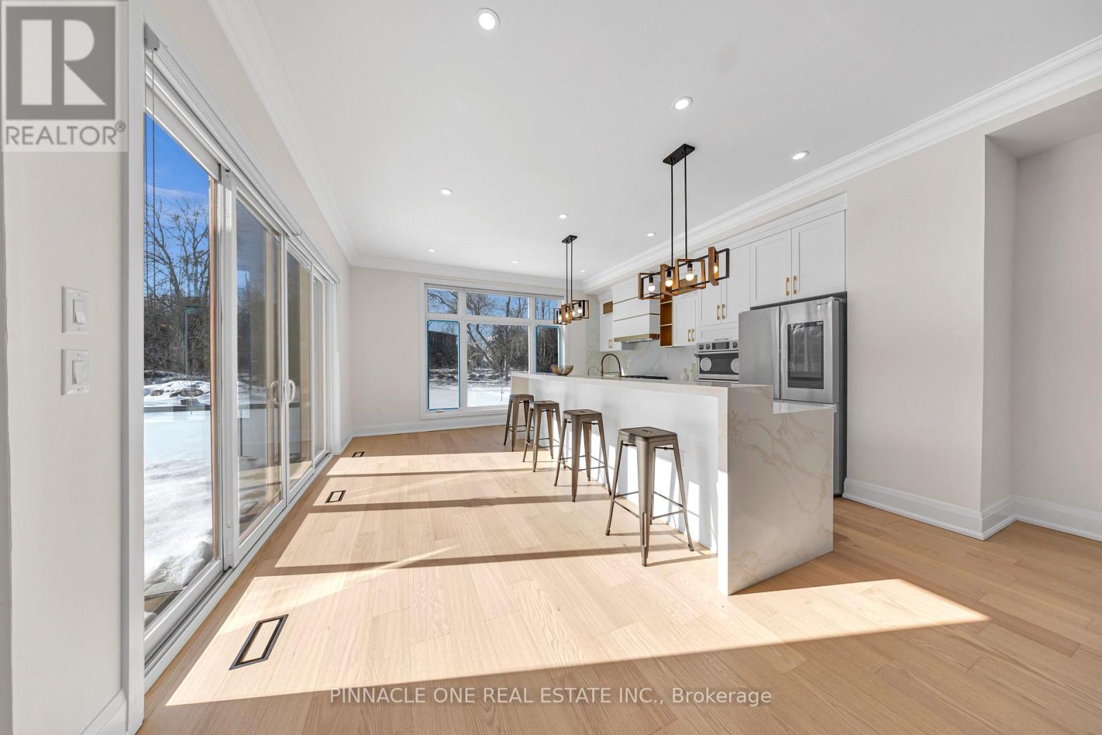 992 Little Cedar Avenue, Innisfil, Ontario  L0L 1W0 - Photo 20 - N13049696