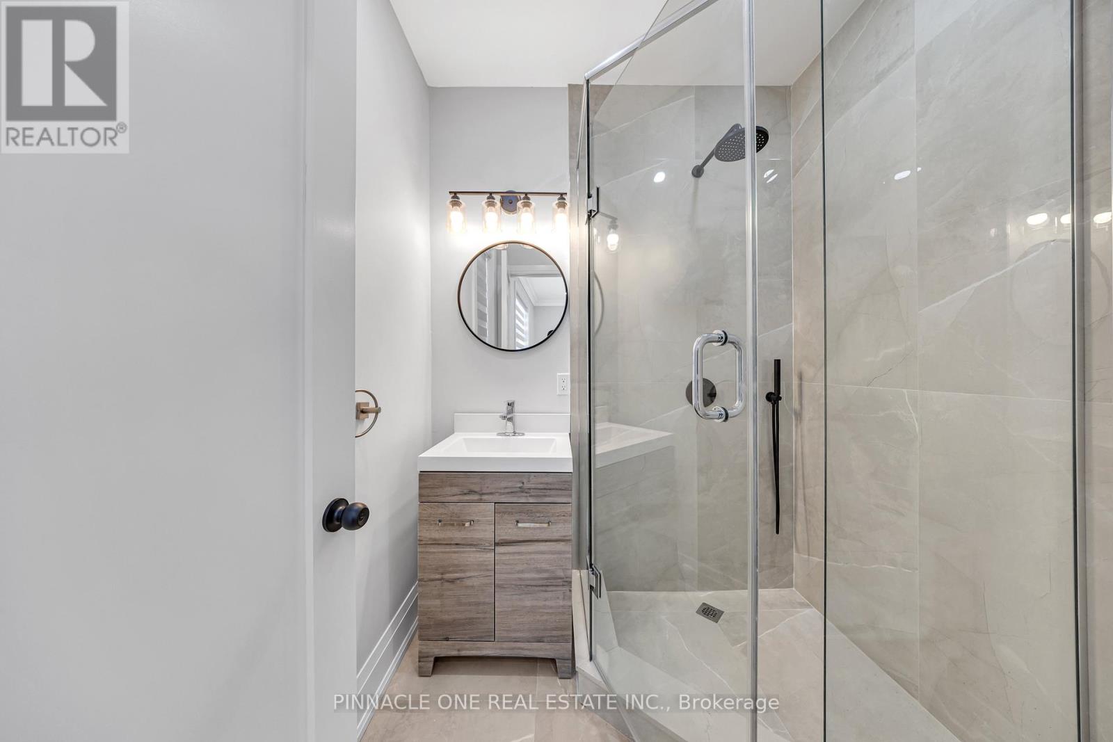 992 Little Cedar Avenue, Innisfil, Ontario  L0L 1W0 - Photo 45 - N13049696