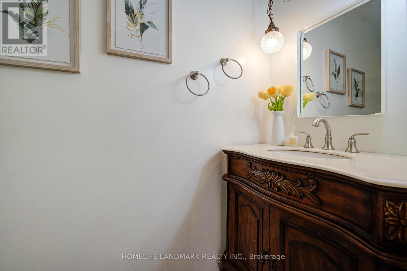 129 Fincham Avenue, Markham (Markham Village), Ontario  L3P 4A8 - Photo 19 - N13049810