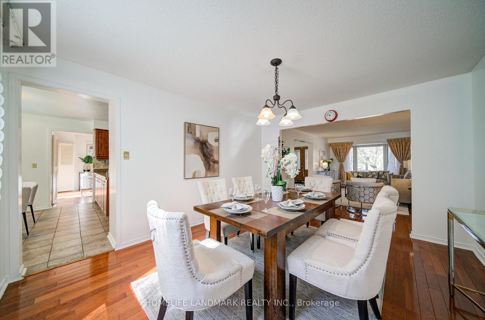 129 Fincham Avenue, Markham (Markham Village), Ontario  L3P 4A8 - Photo 9 - N13049810