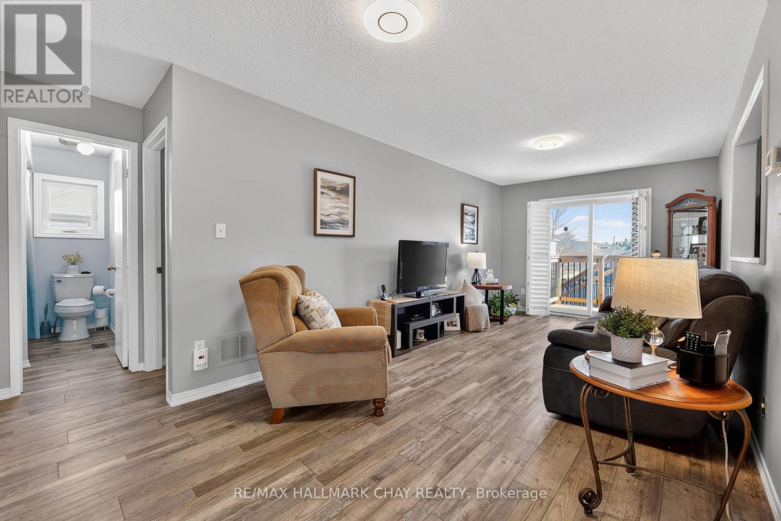 194 Wessenger Drive, Barrie (Holly), Ontario  L4N 8N9 - Photo 10 - S13049714