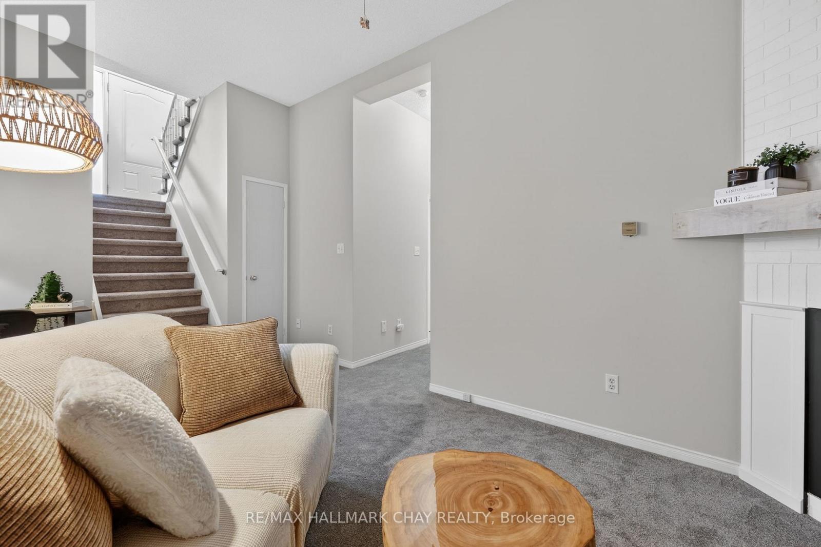 194 Wessenger Drive, Barrie (Holly), Ontario  L4N 8N9 - Photo 17 - S13049714