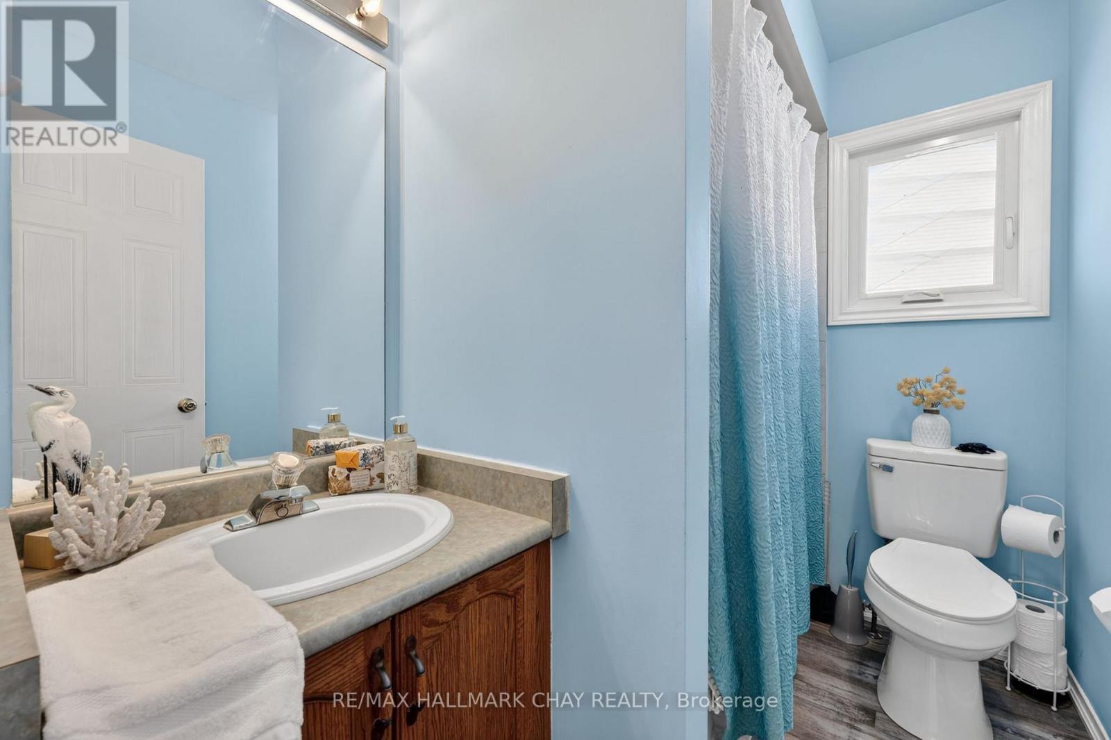 194 Wessenger Drive, Barrie (Holly), Ontario  L4N 8N9 - Photo 9 - S13049714