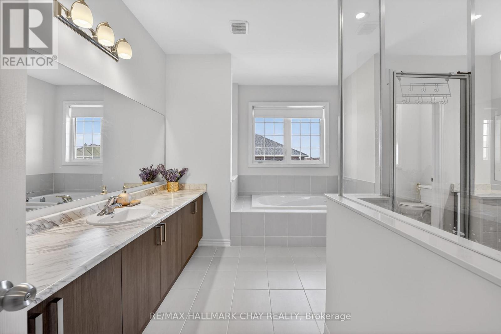 12 Thompson Way, Springwater (Centre Vespra), Ontario  L9X 2A5 - Photo 24 - S13049728