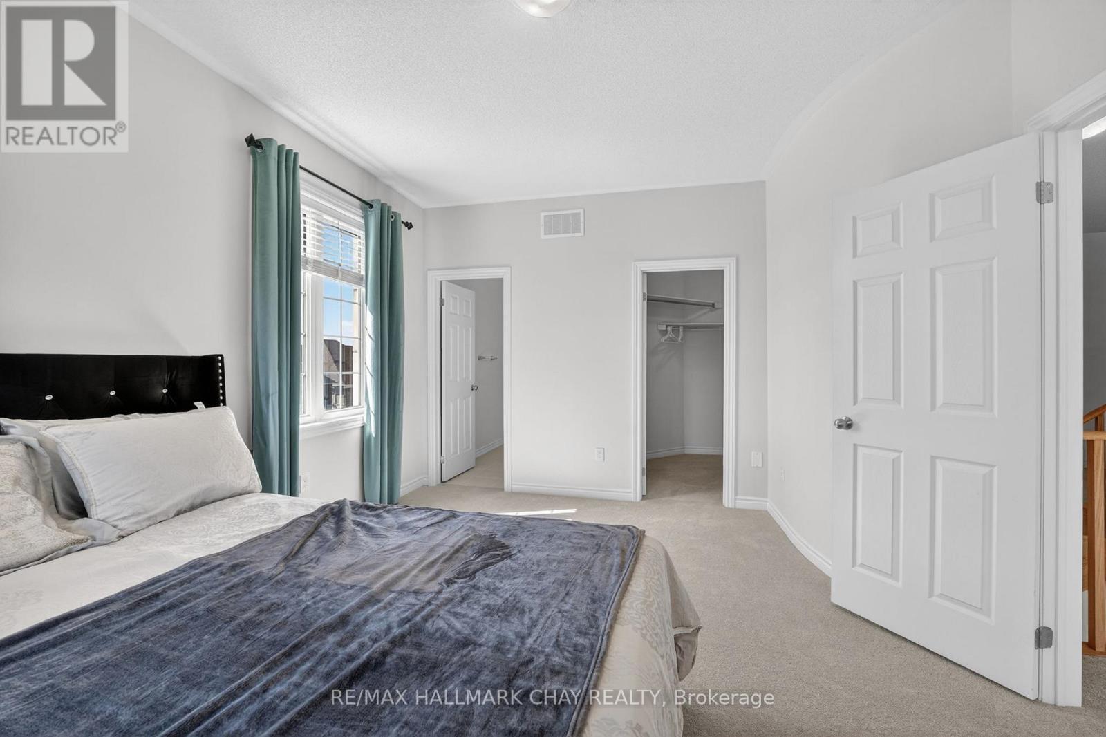 12 Thompson Way, Springwater (Centre Vespra), Ontario  L9X 2A5 - Photo 34 - S13049728