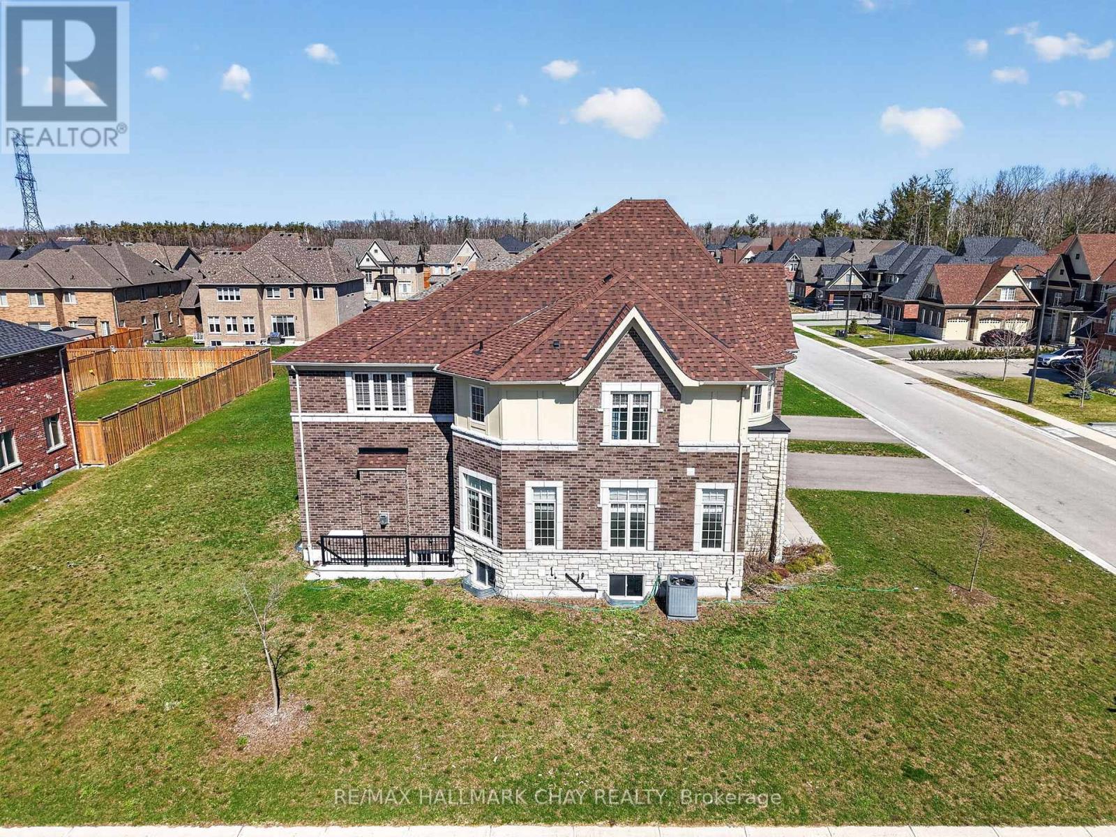 12 Thompson Way, Springwater (Centre Vespra), Ontario  L9X 2A5 - Photo 43 - S13049728