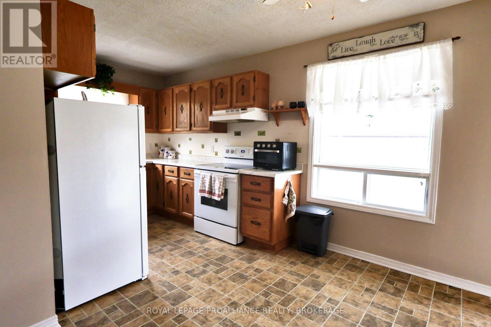 23 Reid Street, Greater Napanee, Ontario  K7R 3T9 - Photo 9 - X13049384