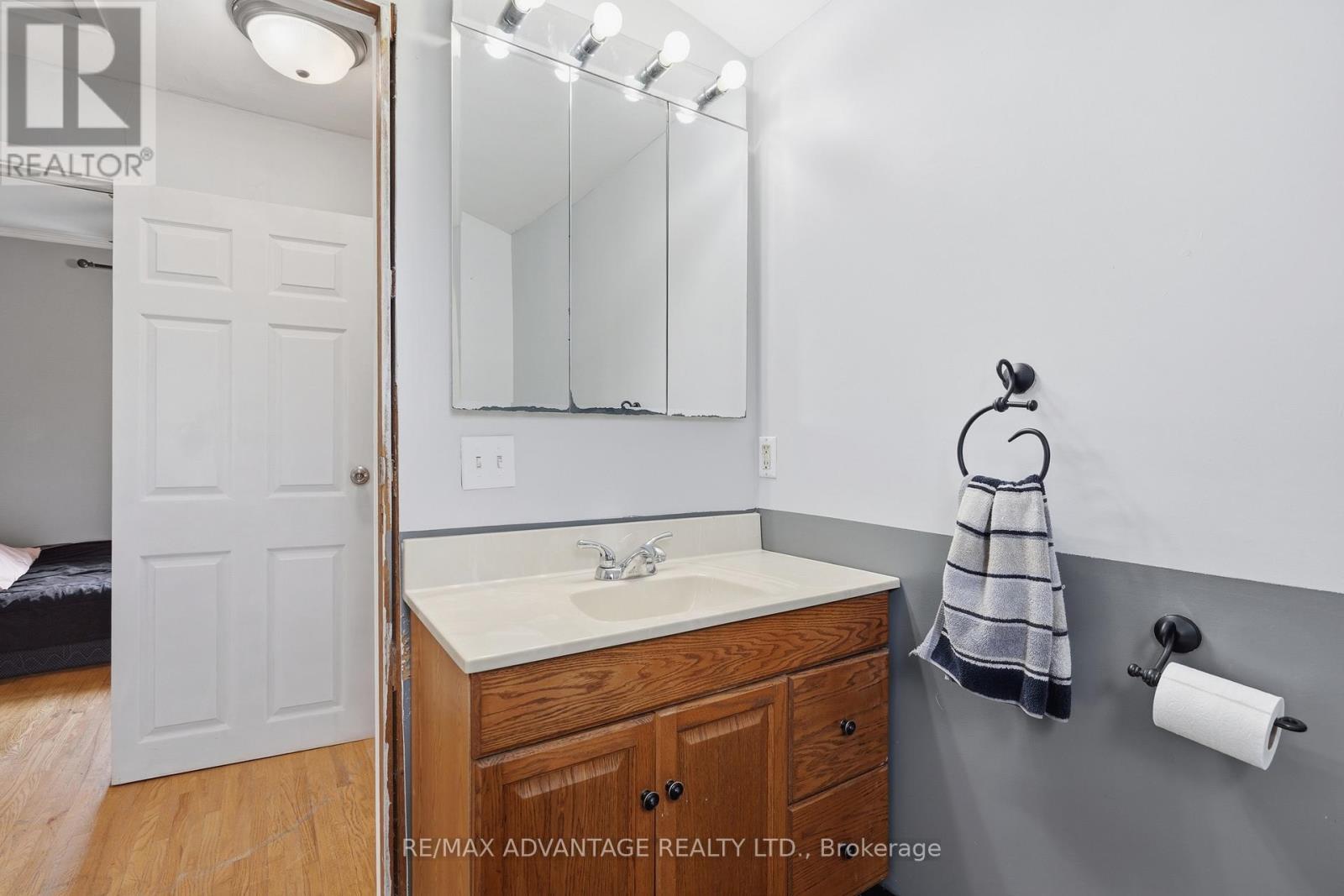 186 Emerson Avenue, London South, Ontario  N5Z 3L7 - Photo 24 - X13047168