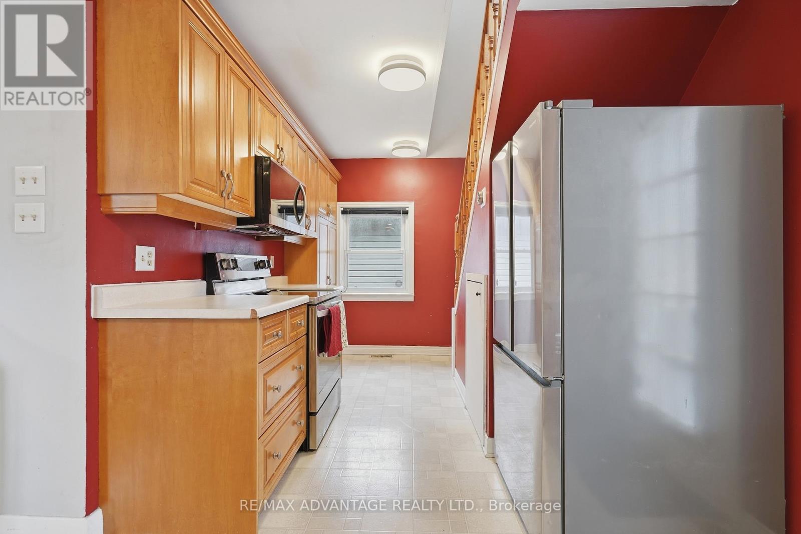 186 Emerson Avenue, London South, Ontario  N5Z 3L7 - Photo 12 - X13047168